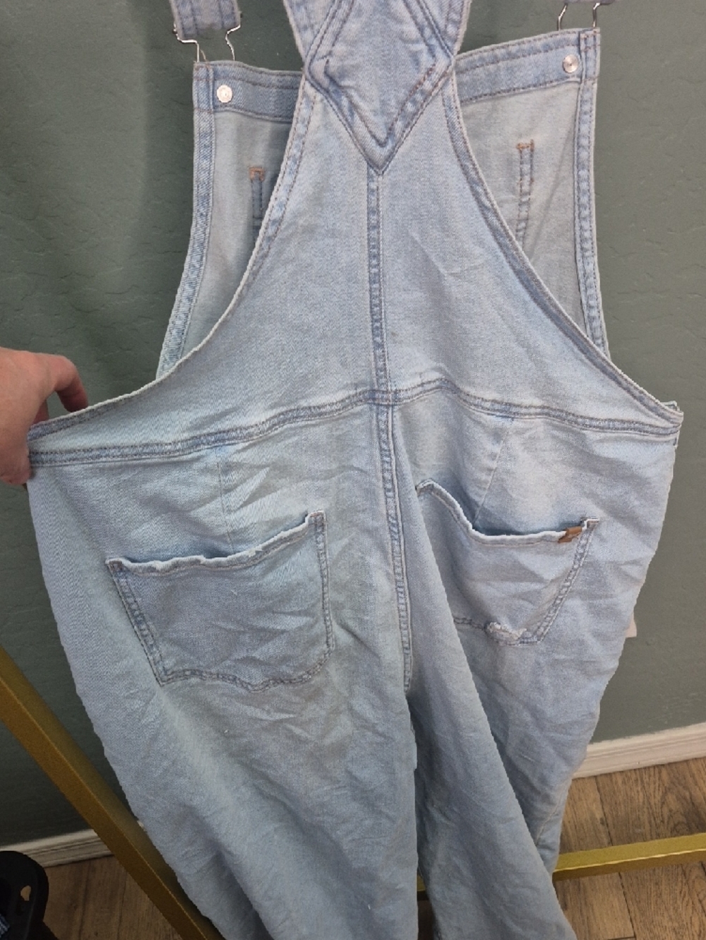 Jessica Simpson Pale Blue Cropped Denim Overalls - Picture 6 of 6